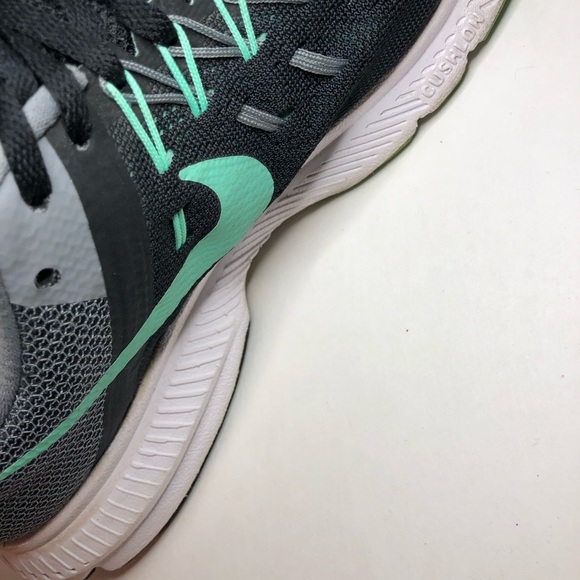 Nike Women's Gray and Teal Running Shoes - Picture 14 of 16